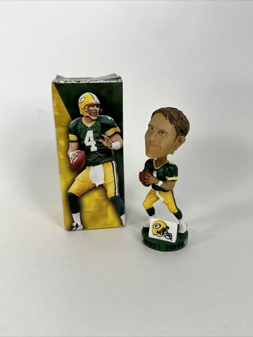 Brett Favre Green Bay Packers Bobble Head 4” Tall HOF’er Brand New With Box Cover