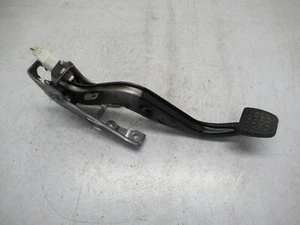 TOYOTA YARIS III P13 Pedal de freno Pedal freno año 2012 (269) - Imagen 1 de 6