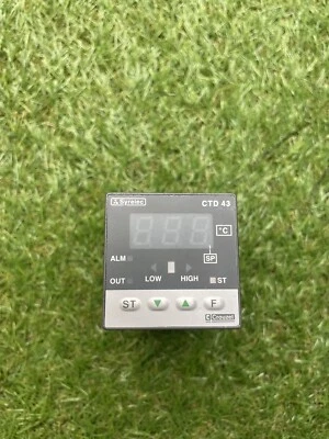 Crouzet Syrelec temperature controller CTD43, CTD4389421118 - Photo 1/3