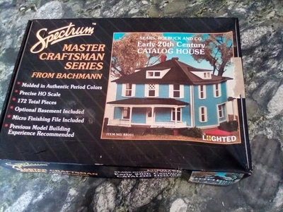 Bachmann Spectrum Sears Roebuck Model House-- HO Scale-- w/Lights! - Image 1 of 3