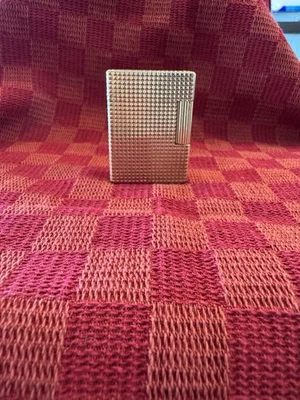 Encendedor vintage ST Dupont Paris cabeza diamante ligne 1 chapado en oro Francia Foto 1 de 4