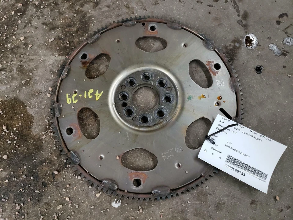 17 18 19 20 BMW 740i volante/placa flexible (AT) Foto 1 de 3