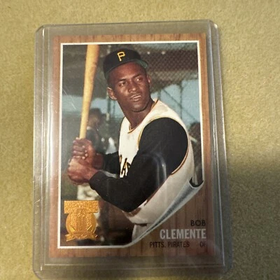 Roberto Bob Clemente 1998 Topps  1962 Commemorative Reprint Pirates - Image 1 of 2