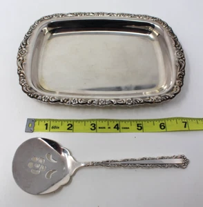 Vintage 1881 Rogers Oneida silverplate 2 Piece Cranberry Set with box - Picture 1 of 9