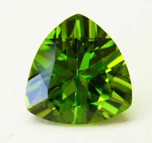 NATURAL SIN TRATAR 5,60ct!! PERIDOTO - FACETADO POR EXPERTOS EN ALEMANIA + CERTIFICADO DISPONIBLE - Imagen 1 de 1