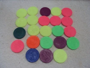 ~~ Lot Of 23 of Pog Slammers  Neon Green, Blue and Pink and More   Nice ~~ - Picture 1 of 4