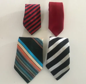 VIER POLYESTER HERREN KRAWATTEN - SCHNÄPPCHEN - Bild 1 von 1
