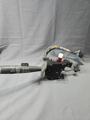 PALANCA SEÑAL DE GIRO/INTERRUPTOR MULTIFUNCIÓN GM TRUCKS 95-02 SIN INCLINACIÓN Foto 1 de 4