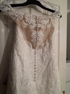 Stella York Wedding Dress size 18 - Picture 1 of 14