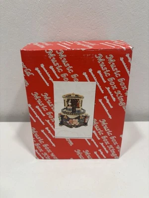 Caja de música navideña cascanueces y bailarina musical bailando 5 pulgadas Foto 1 de 4