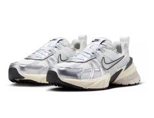 Nike Women's V2K Run Shoes Size 8/ Mens Size 6.5 - Picture 1 of 9
