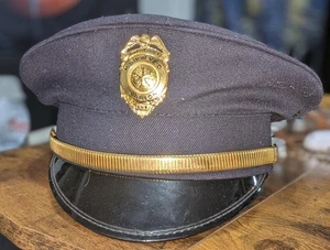 Vintage Feuerwehrmann Kleid Mütze Wolle Größe 7 1/4 mit veraltetem Abzeichen 2nd Asst Chief Sehr guter Zustand - Bild 1 von 2