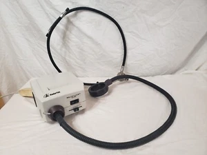 ILUMINADOR DE FIBRA ÓPTICA DE ALMACENAMIENTO YALE M1000 MILLE LUCE M1000 + 2 ACCESORIOS - Imagen 1 de 14