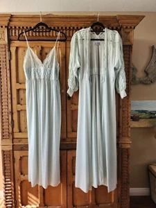 NEW!! VINTAGE 🔥 LILY OF FRANCE 1960s Lace Peignoir Nightgown Set Light BLUE M - Picture 1 of 24
