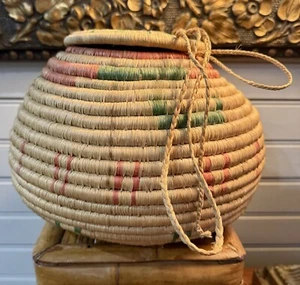 Vintage Alaskan Eskimo Native American Woven Coiled Basket - Picture 1 of 18