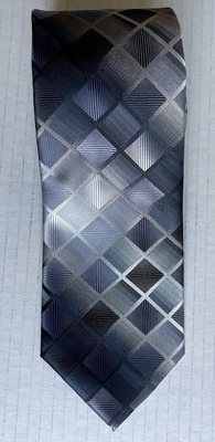 John Ashford Men’s Tie Silver Gray Squares Diamonds Machine Wash - Image 1 of 4