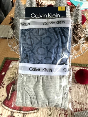 New Calvin Klein Boys boxer shorts pack of 2 Age 6-7 Small (split pack) - Image 1 of 3