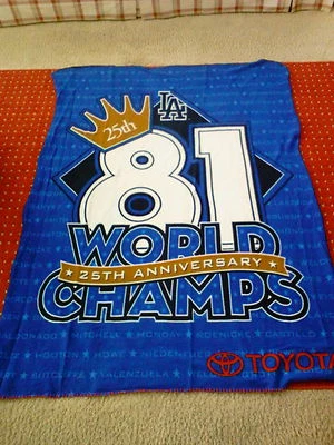 Los Angeles Dodgers 25th Anniversary 1981 World Champions Fleece Blanket Throw - Image 1 of 2