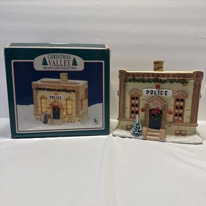 Christmas Valley heartland collection police station porcelain Illuminated - Picture 1 of 16