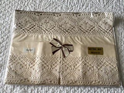 Juego de fundas antimacasares vintage de 3 plazas de algodón beige y encaje de colección Foto 1 de 4