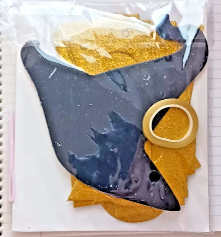 Banner dorado de brujas Drink Up Halloween dorado, negro 7/25 Foto 1 de 1