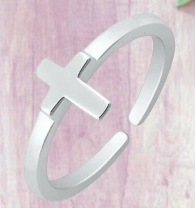 Thanksgiving Gift For Women's Solid Metal 925 Silver Attractive Cross Toe Ring - Picture 1 of 4