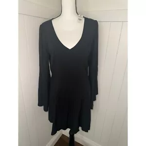 ¡NUEVO CON ETIQUETAS! Vestido Negro Express Cremallera con Mangas Largas y Brazos Acampanados - Talla 12 - Imagen 1 de 5