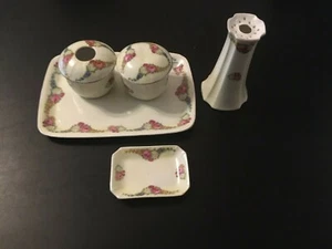 Juego de 5 piezas de tocador de corona floral alemán bandeja receptor de cabello sombrero alfiler soporte rosas - Imagen 1 de 12