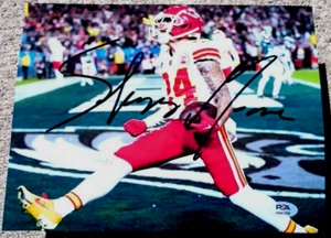SKYY MOORE Chiefs SIGNED 8X10 Photo PSA/DNA KANSAS CITY - Picture 1 of 1