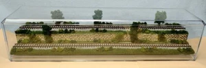 N SCALE 16" 2-LEVEL -SUMMER SCENE-DISPLAY CASE -FOR ANY N TRAINS - Picture 1 of 12