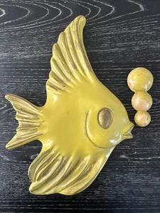 Goldfish w/ Bubbles Plaster Chalk Ware MCM 2-Piece Design, 12” Tall, PO-VG+ - Picture 1 of 12