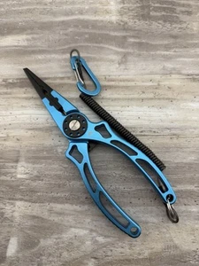 FLISSA 8 Inch Aluminum Fishing Pliers, Safety Lock Corrosion Resistant - Picture 1 of 3