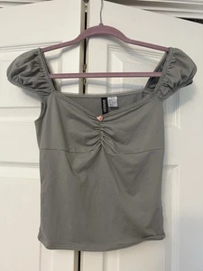 H&M Sweetheart Ruched Short Sleeves Tshirt Top Small Rosebud Grey - Picture 1 of 3