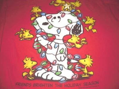 Peanuts Snoopy T-Shirt L Large Christmas Friends Brighten The Holiday Season Red - Image 1 of 3