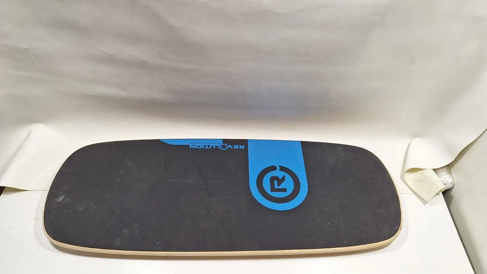 Revolution Balance Board Entrenador Deportivo Tabla Negra y Azul SOLO EE. UU. Hecho Foto 1 de 4