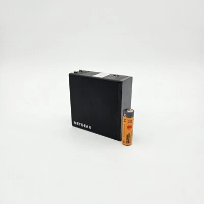 Netgear PR2000 Trek N300 Travel Router Range Extender & Wireless Bridge - Image 1 of 4