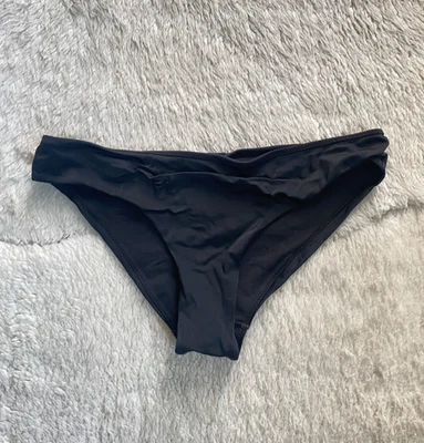 H&M Black Cheeky Bikini Bottoms in Good Condition – Size US 6 / EUR 36 - Image 1 of 4