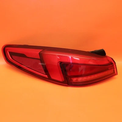 BMW M235 228 GRAN COUPE TAIL LIGHT LEFT DRIVER 2024 2025 63217465467 OEM - Image 1 of 4