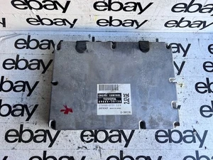 Computadora de motor usada OEM LEXUS GS300 89666-30130 - Imagen 1 de 4