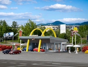 Vollmer 47765 - N McDonald's Fast Food Restaurant With McDrive - New - Picture 1 of 1