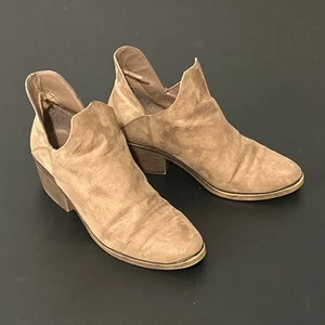 Forever 21 Ankle Boots Size 6 - Picture 1 of 6