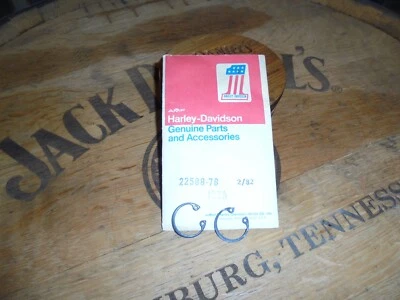 22588-78 harley davidson wrist pin retainer 78/84 FL/FLT 78/85 XL - Image 1 of 3