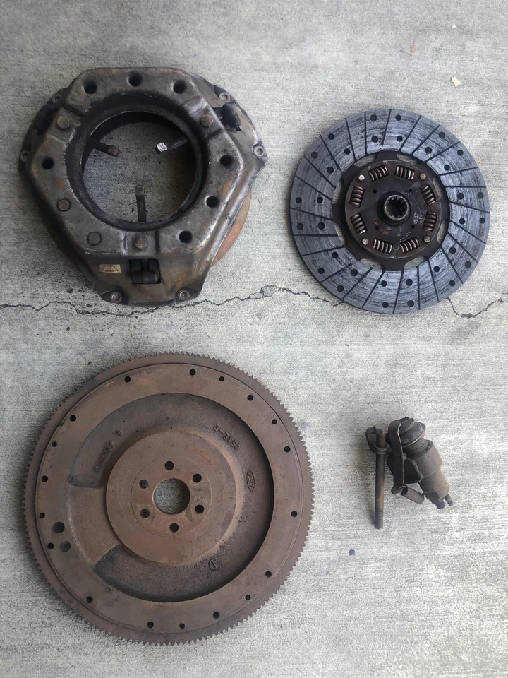 Volante embrague Ford FE C5AE-E, prensa. Placa, Disco, C. Compatibilidad Horquilla Desconocida Foto 1 de 4