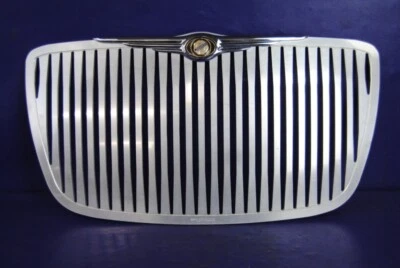 05-10 Chrysler 300 PUTCO 93160 Liquid 3D Boss Vertical Stainless Steel Grille — 第 1/4 张图片