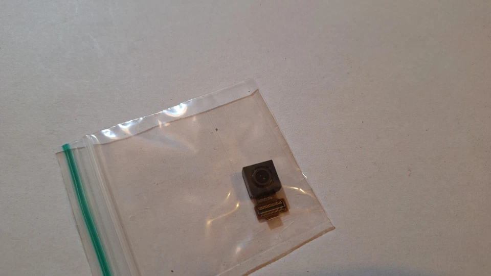 Huawei P10 Plus VKY-AL00 Genuine Front Camera Flex Cable - Image 1 of 1