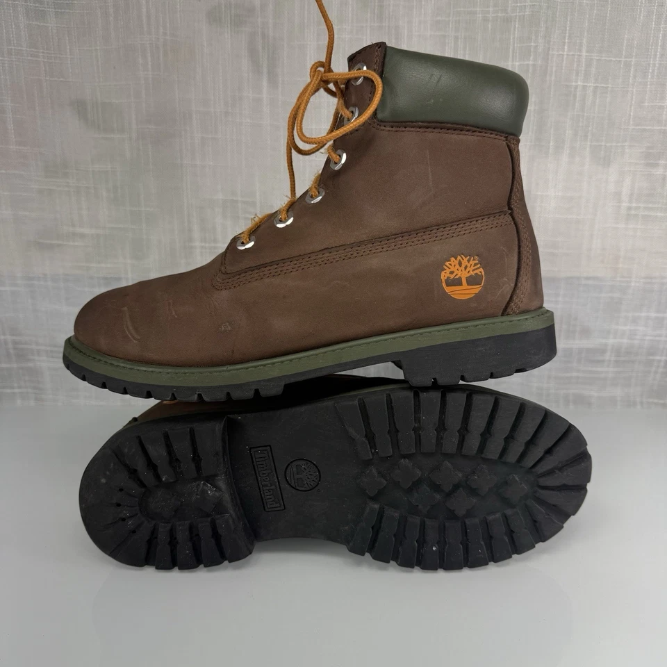 Timberland 6” Botas de Carne y Brócoli Marrón/Verde 7 Usadas en Excelente Condición Gorpcore Ropa de Trabajo Campo Foto 1 de 4