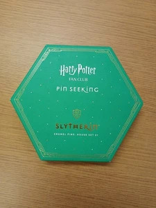 Harry Potter Fan Club Pin Seeking First Edition Slytherin Emaille Pin Set - Bild 1 von 8