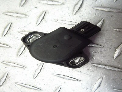 13 Honda 1100 CB1100 2013 OEM sensor de posición del acelerador TPS funciona Foto 1 de 4