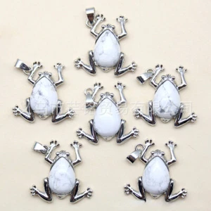 10pcs Natural Whte Howlite Stone Frog Pendants Magic Energy Reiki Healing Amulet - Picture 1 of 3