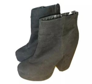 CALL IT SPRING Black Suede Side Zip Block Heel Platform Ankle Boots Women's 8.5 - Picture 1 of 6